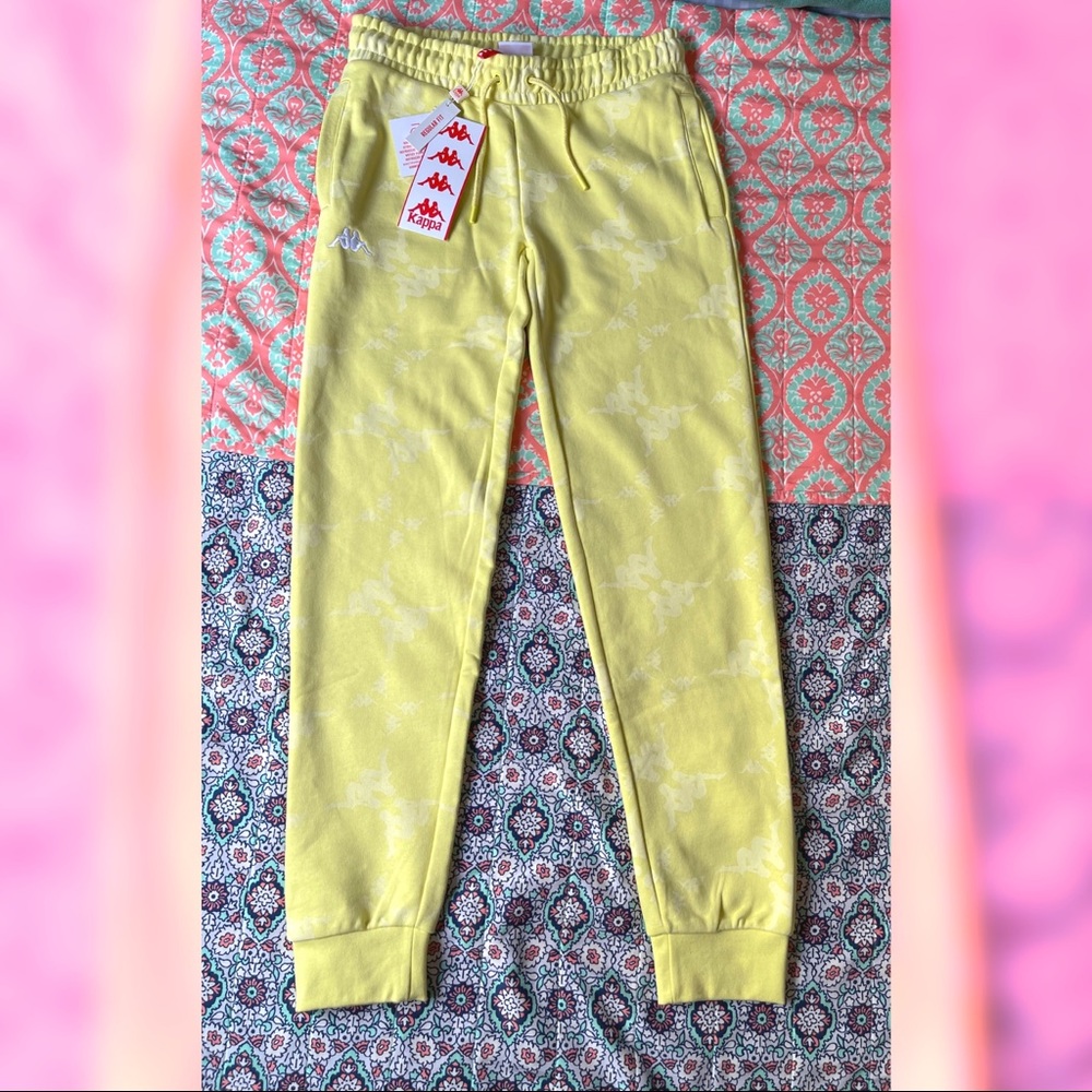 •BRAND NEW W/ TAGS 2021 pale yellow Kappa Authentic Elosia woman’s joggers•